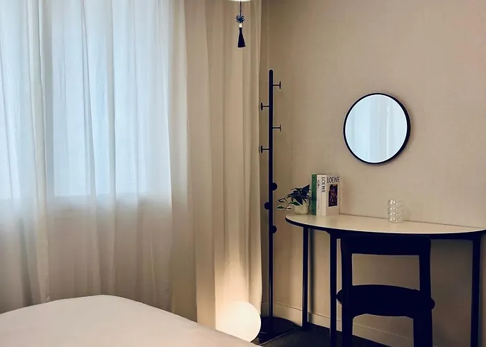 방4, 4qbeds, 최대8인, 가족, 친구, 단체, 서울대, 관악산 首爾